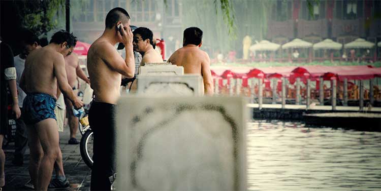 Cooling off in the blistering Beijing heat. Pic: Jackie WS.