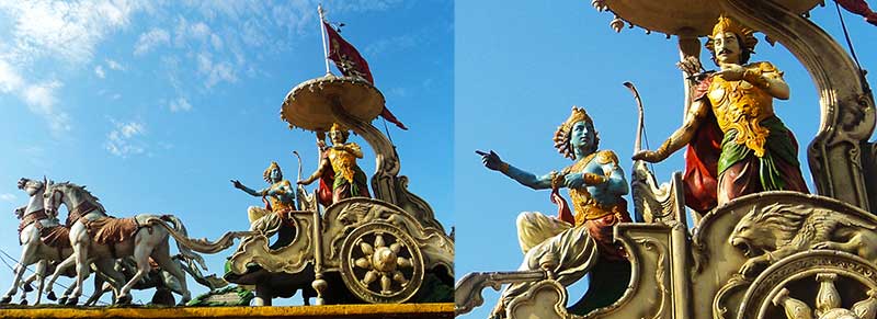 Krishna and Arjuna painted statue